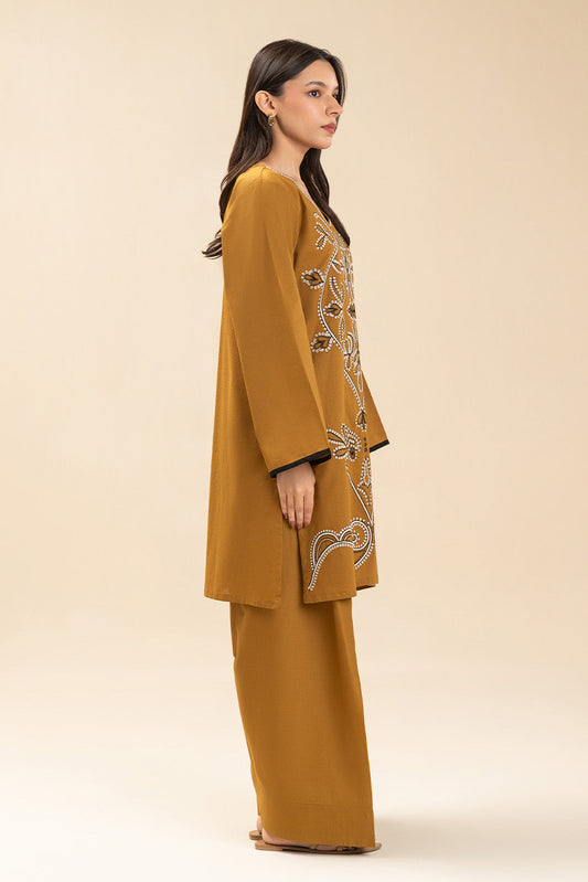 2 PIECE EMBROIDERED LAWN SUIT (PRET)
