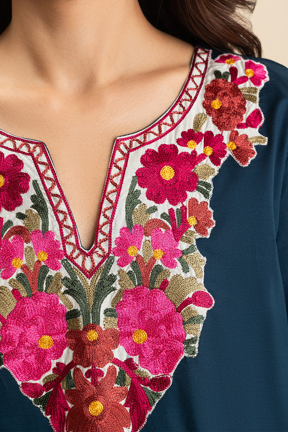 2 PIECE EMBROIDERED LAWN SUIT (PRET)