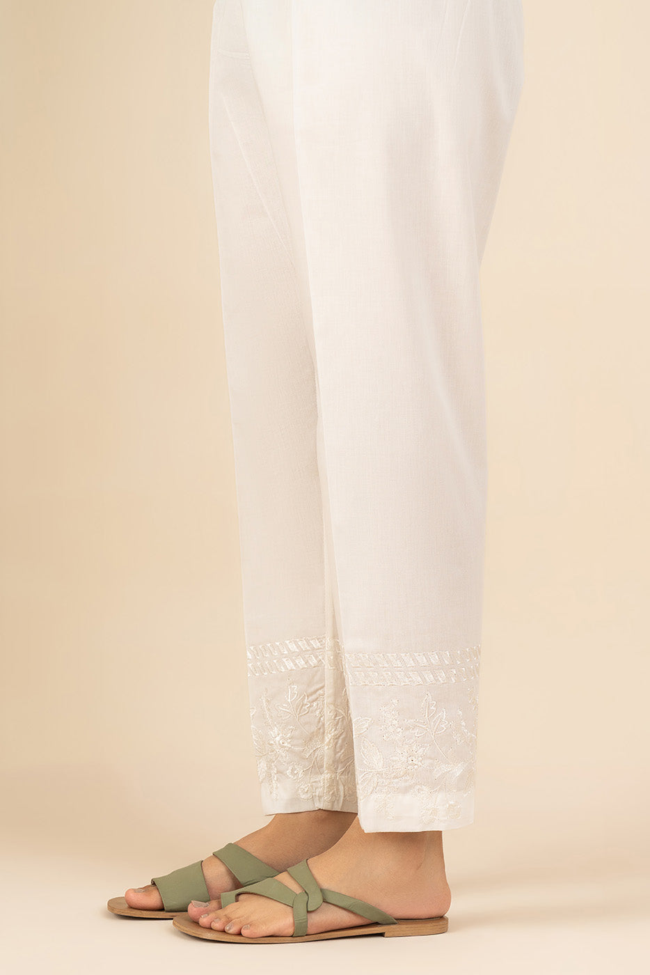 EMBROIDERED STRAIGHT PANTS