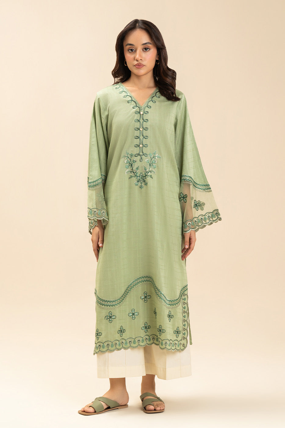 EMBROIDERED DORIA SHIRT (PRET)
