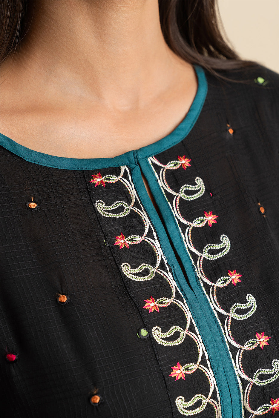 EMBROIDERED DOBBY LAWN SHIRT (PRET)