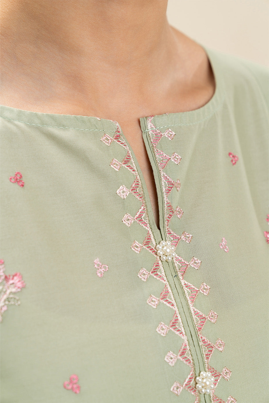 2 PIECE EMBROIDERED LAWN SUIT-FLORAL MELODY (UNSTITCHED)