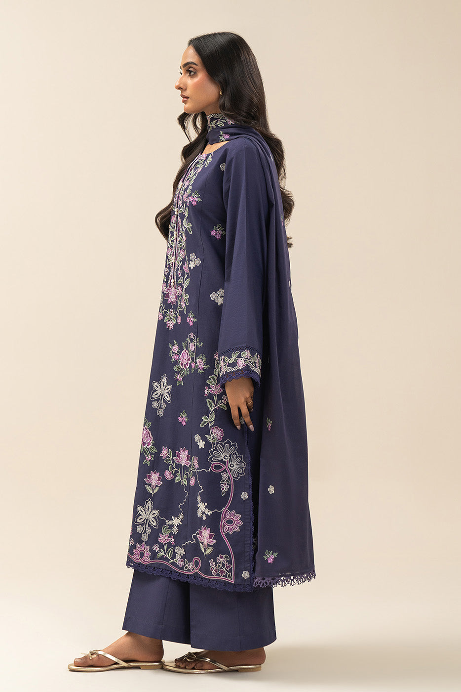 3 PIECE EMBROIDERED LAWN SUIT-PERIWINKLE (UNSTITCHED)