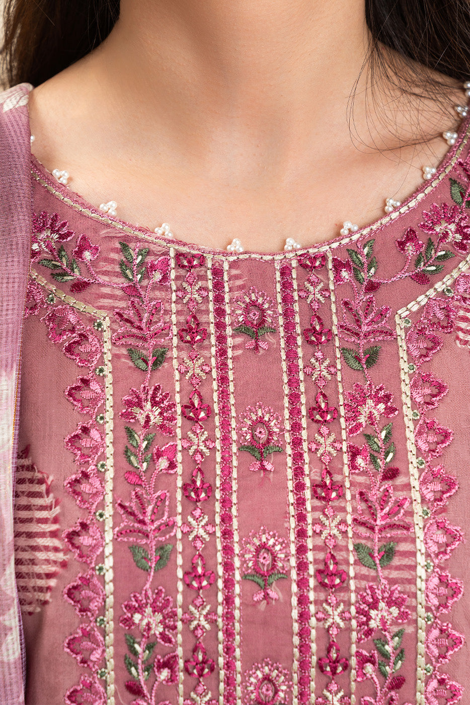 3 PICE EMBROIDERED LAWN SUIT-SALMON ROSE (UNSTITCHED)