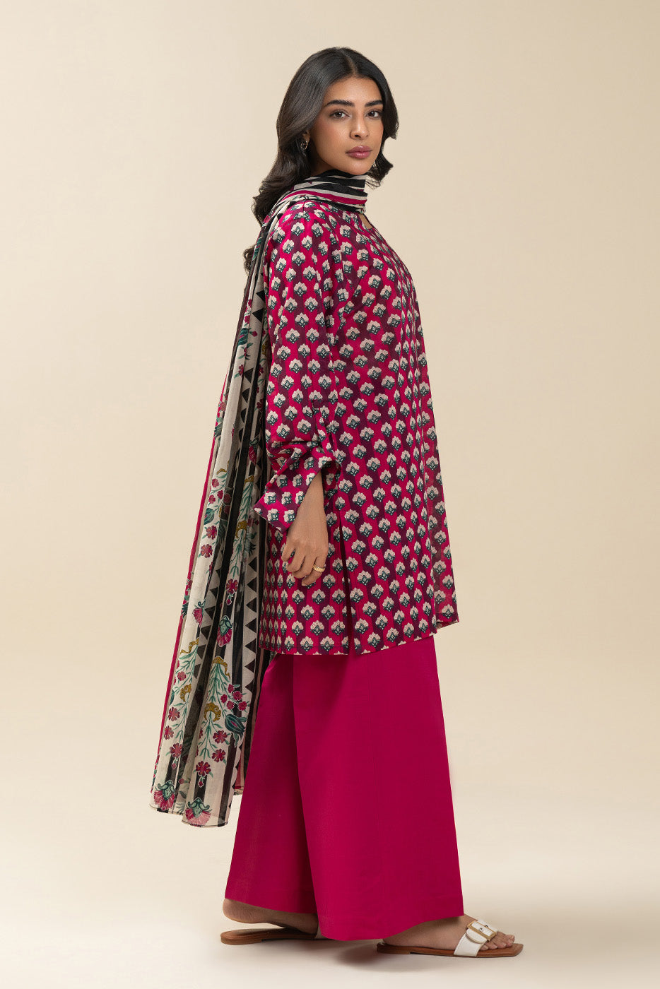 3 PIECE PRINTED LAWN SUIT-PINK COSMOS (UNSTITCHED)