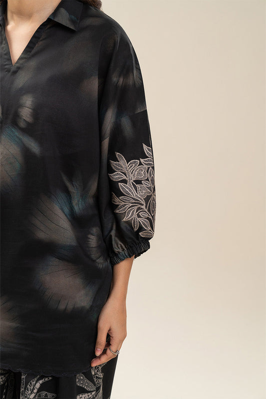 2 PIECE EMBROIDERED LAWN SUIT-FLORAL REVERIE SUIT