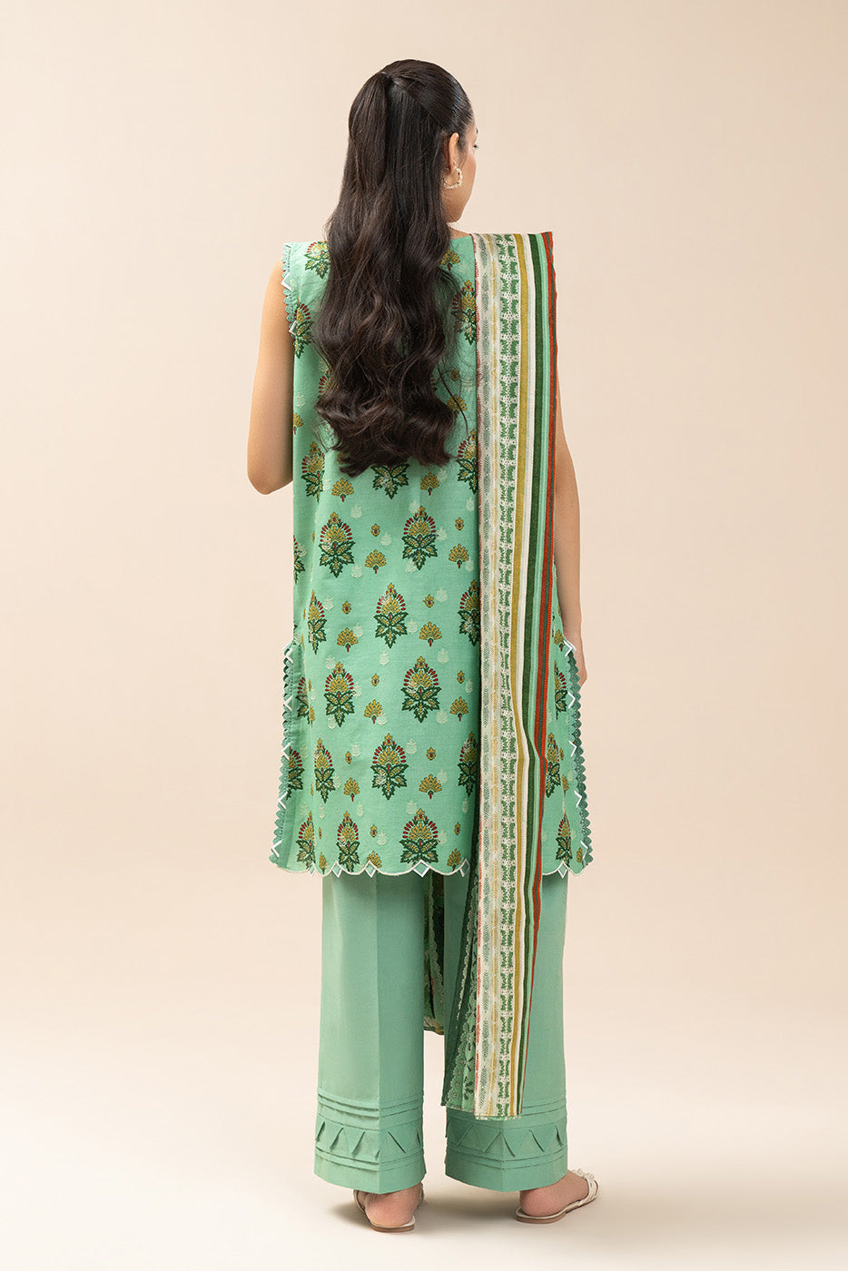 3 PIECE EMBROIDERED LAWN SUIT-FERN MIST (UNSTITCHED)