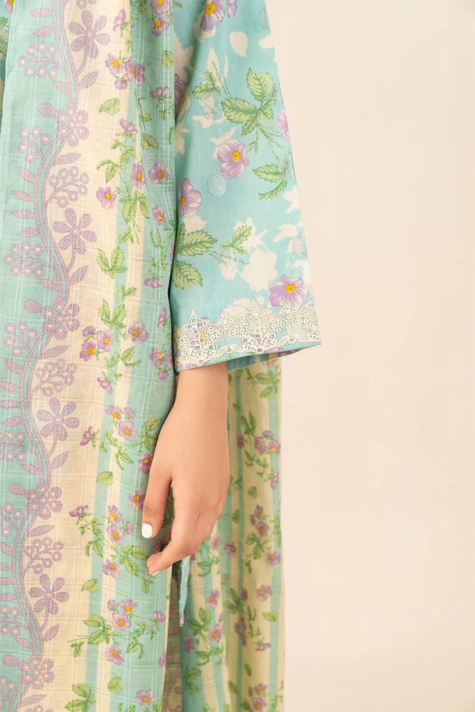 3 PIECE EMBROIDERED LAWN SUIT (PRET)