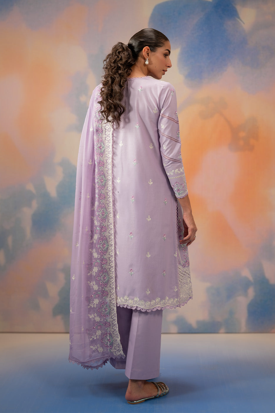 3 PIECE EMBROIDERED CHIKANKARI SUIT WITH BAMBER DUPATTA-LAVENDER LUXE (UNSTITCHED)