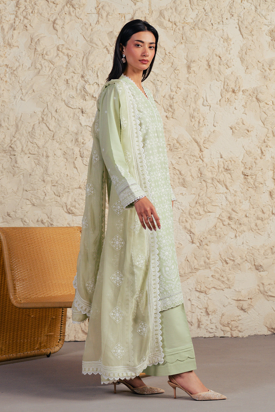 3 PIECE EMBROIDERED LAWN SUIT WITH BAMBER CHIFFON DUPATTA-MINT FROST (UNSTITCHED)