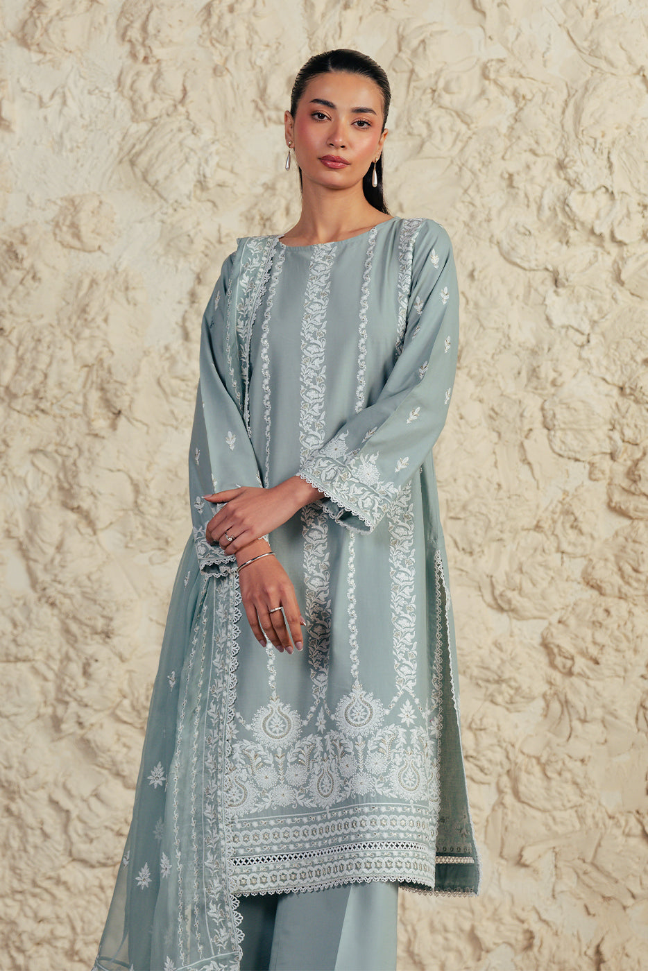 3 PIECE EMBROIDERED LAWN SUIT WITH BAMBER CHIFFON DUPATTA-MISTY JADE (UNSTITCHED)