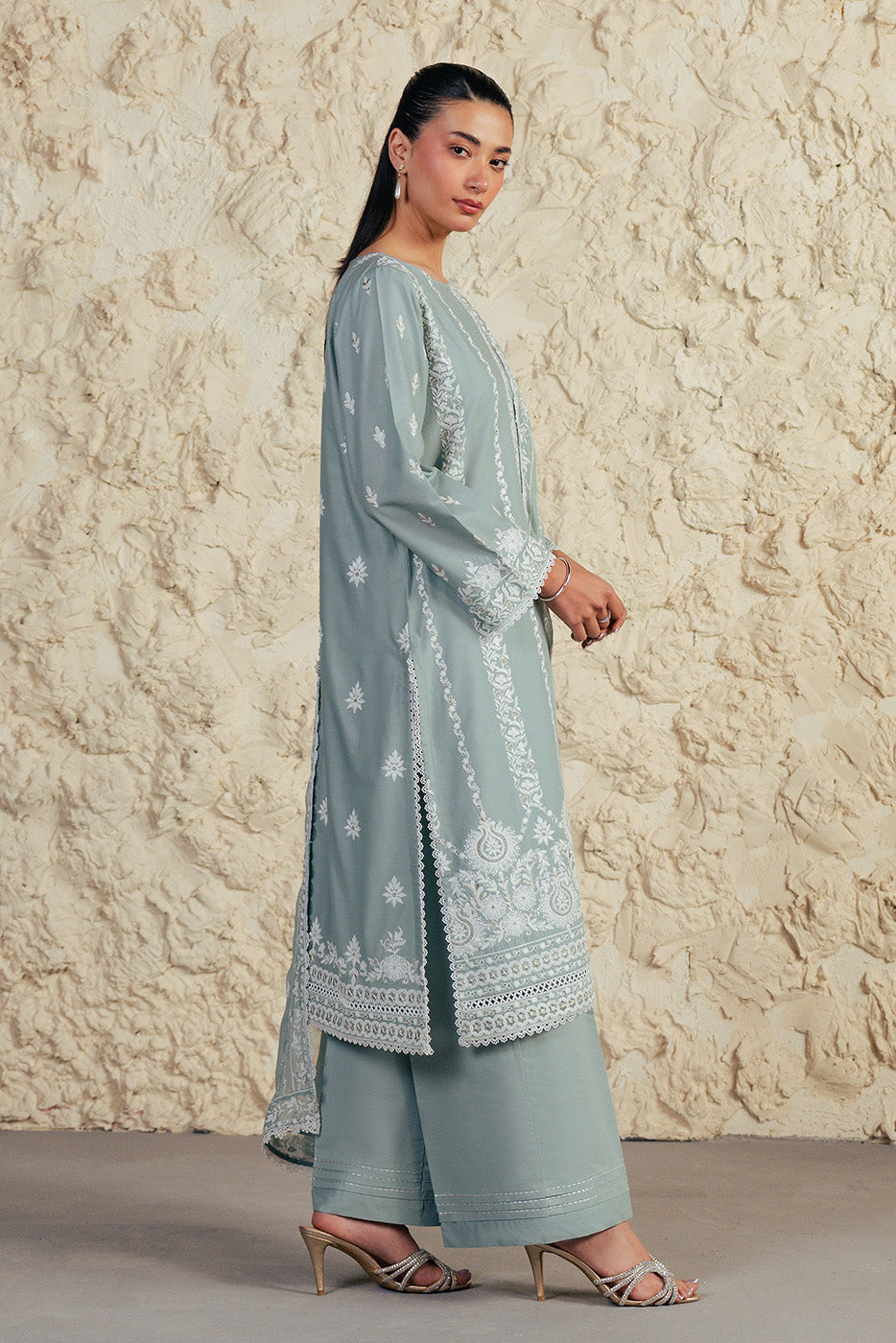 3 PIECE EMBROIDERED LAWN SUIT WITH BAMBER CHIFFON DUPATTA-MISTY JADE (UNSTITCHED)