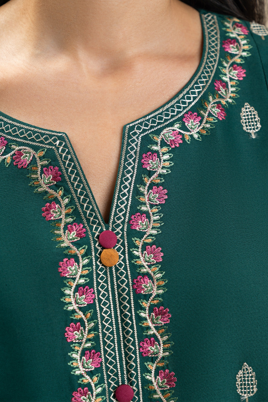 3 PIECE EMBROIDERED LAWN SUIT-MUGHAL GREENS (UNSTITCHED)