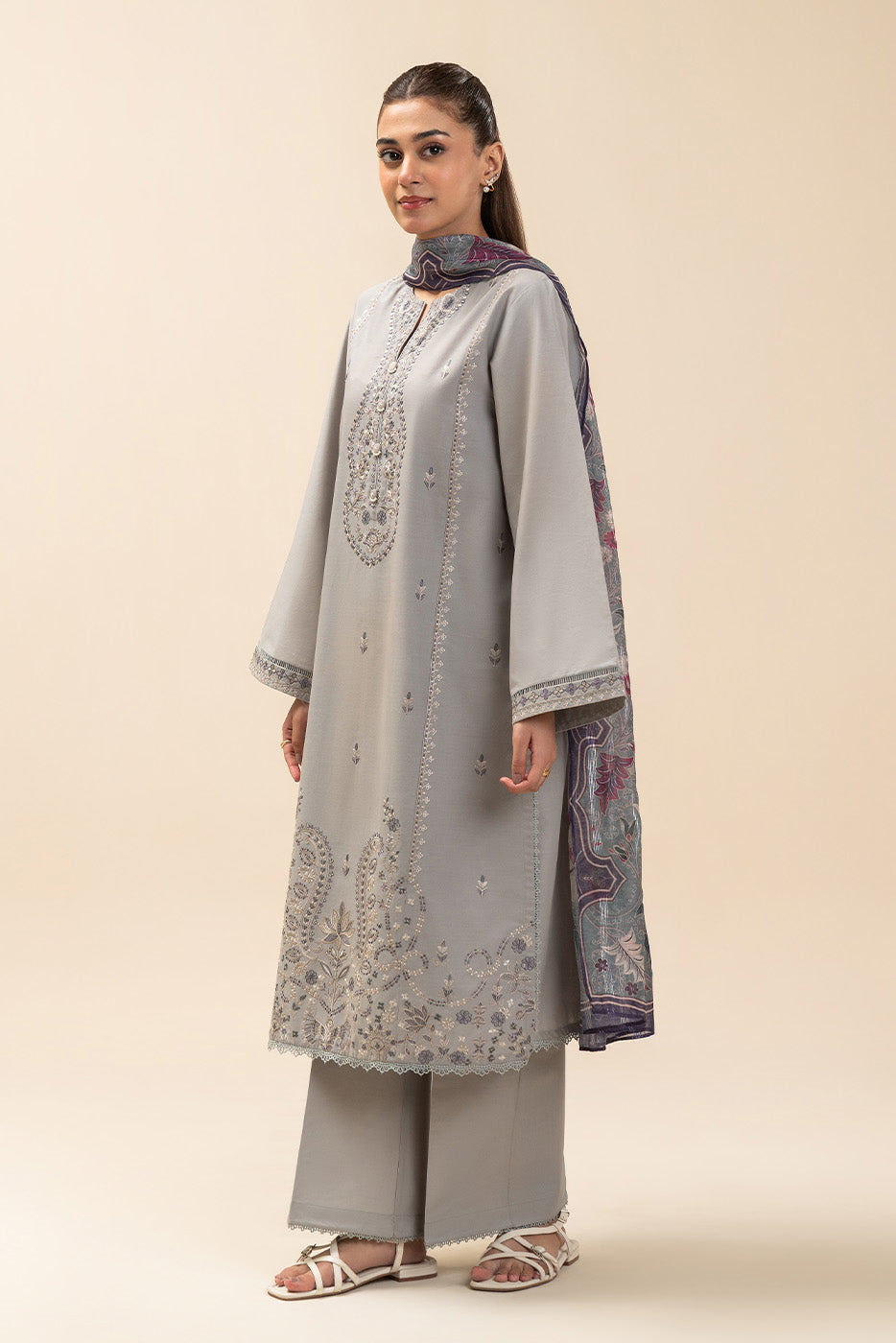 3 PIECE EMBROIDERED LAWN SUIT-ETHEREAL VEIL (UNSTITCHED)
