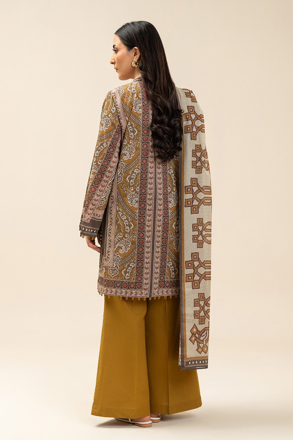 3 PIECE PRINTED LAWN SUIT-HONEY HARMONY (UNSTITCHED)