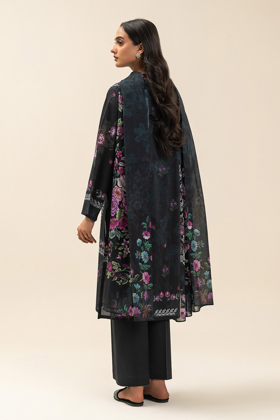 3 PIECE PRINTED LAWN SUIT-MIDNIGHT BLOOM (UNSTITCHED)