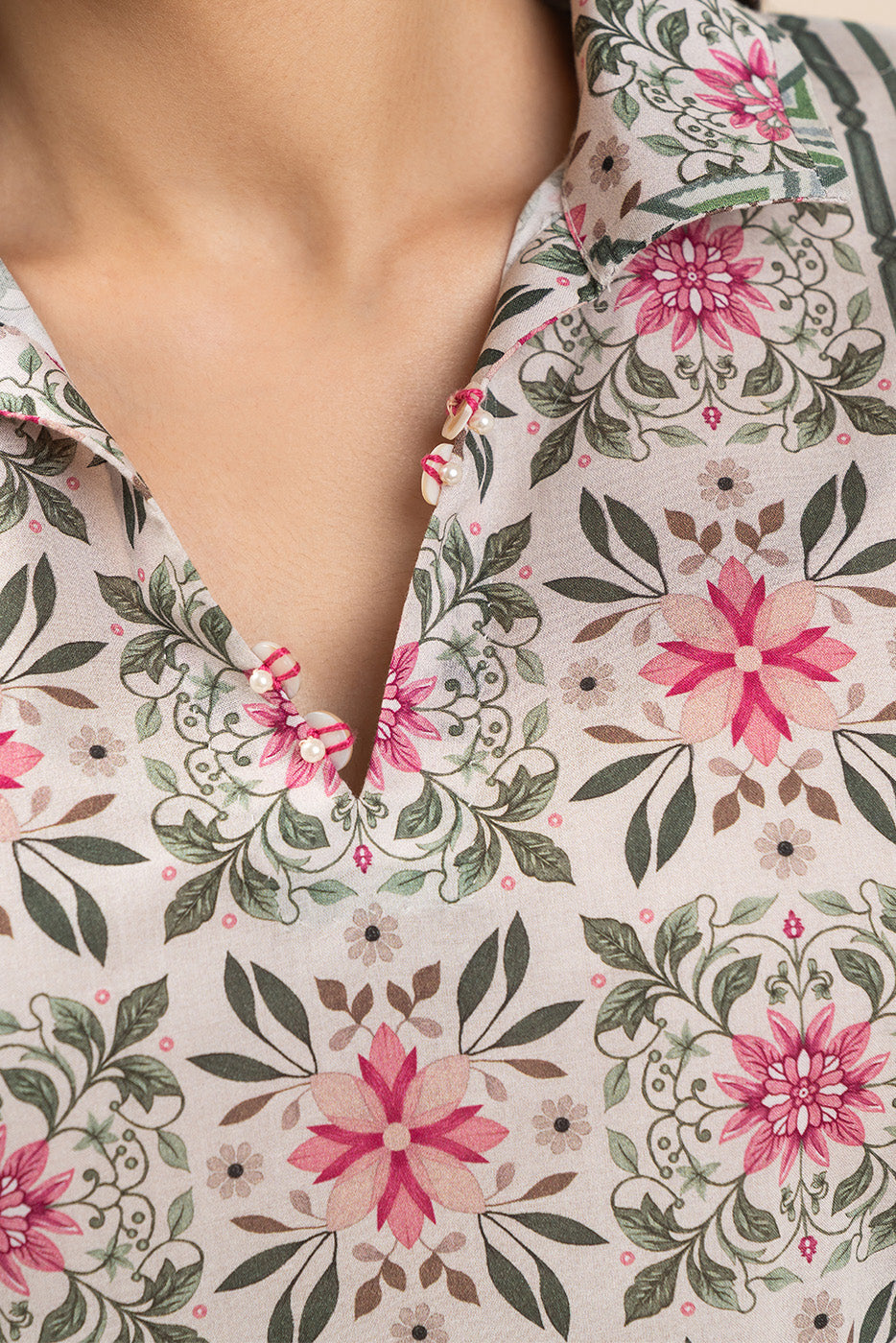 2 PIECE PRINTED LAWN SUIT-OLIVINE MOSAIC (UNSTITCHED)