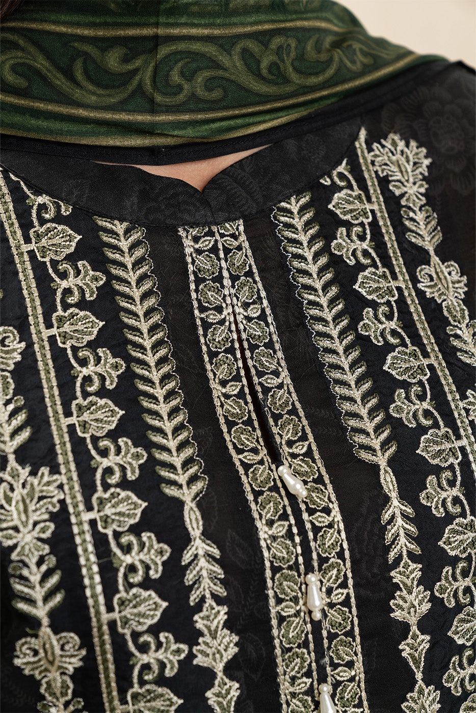 3 PIECE EMBROIDERED LAWN SUIT-BLACK FLINT (UNSTITCHED)