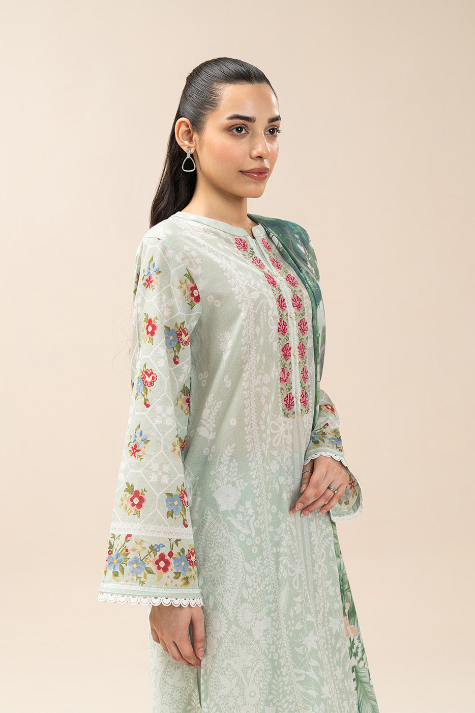 3 PIECE EMBROIDERED LAWN SUIT-OCEANIC LUXE (UNSTITCHED)