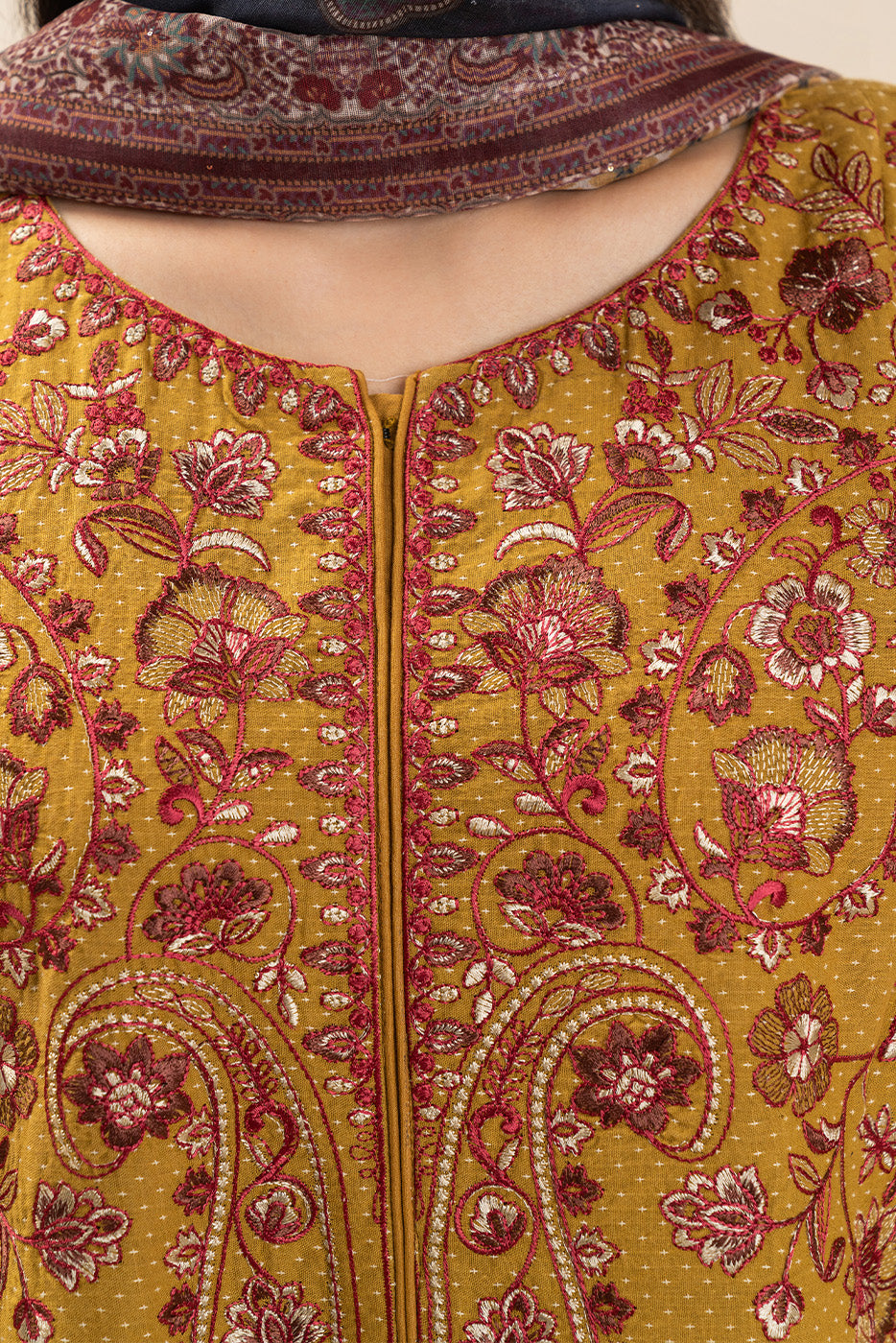 3 PIECE EMBROIDERED SELF JACQUARD SUIT-SUNNY MOUNTAIN (UNSTITCHED)