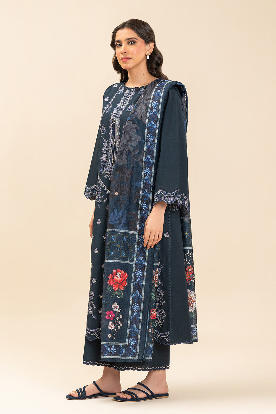 3 PIECE EMBROIDERED LAWN SUIT-MIDNIGHT QUARTZ (UNSTITCHED)