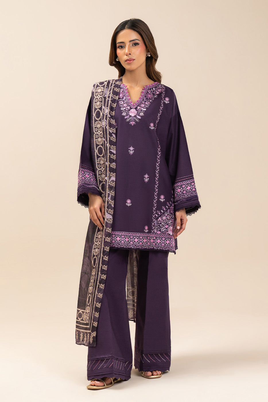 3 PIECE EMBROIDERED LAWN SUIT-PURPLE SERENITY (UNSTITCHED)