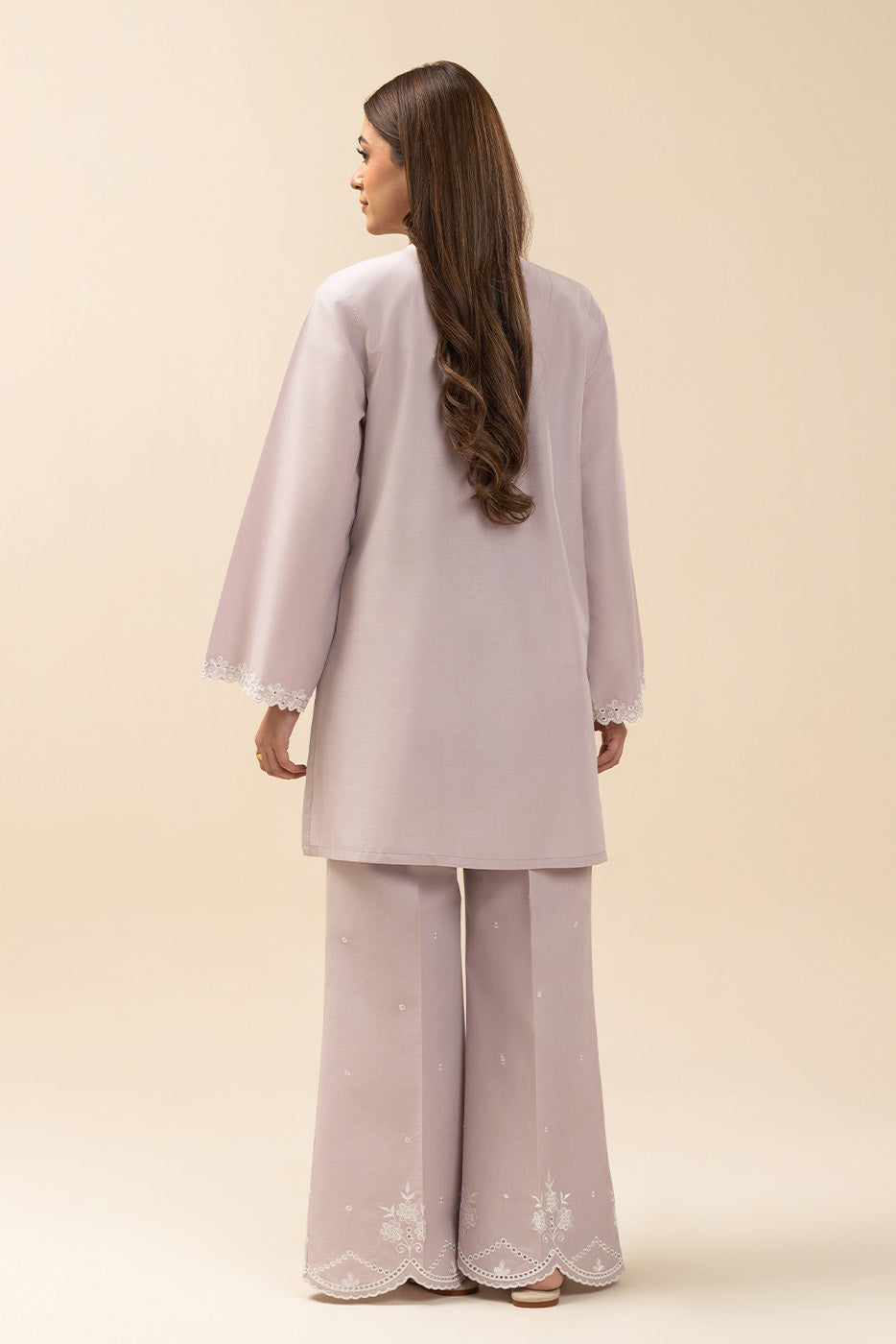 2 PIECE EMBROIDERED LAWN SUIT-MISTY LAVENDER (UNSTITCHED)