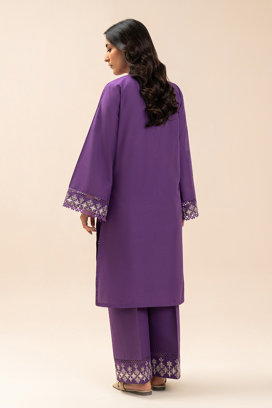2 PIECE EMBROIDERED LAWN SUIT-ROYAL ENSEMBLE (UNSTITCHED)