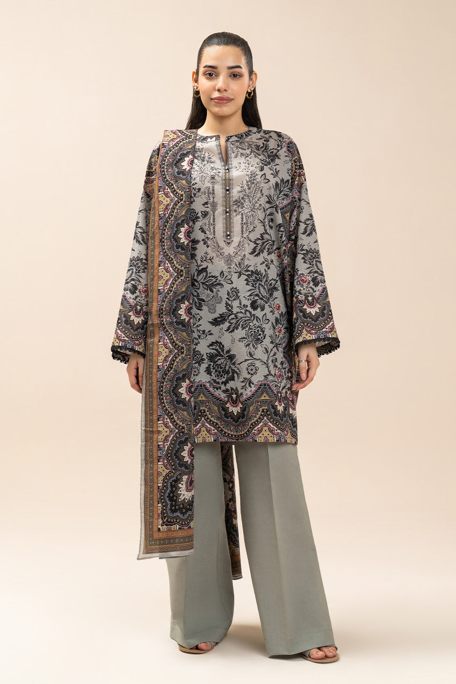 3 PIECE PRINTED LAWN SUIT-WHIMSICAL SAGE (UNSTITCHED)