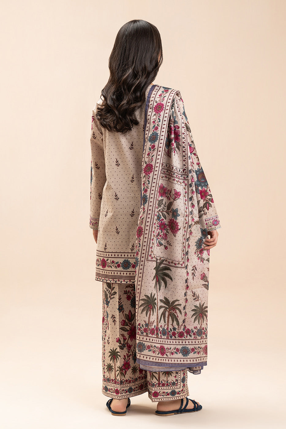 3 PIECE EMBROIDERED LAWN SUIT-FLEUR CHARM (UNSTITCHED)