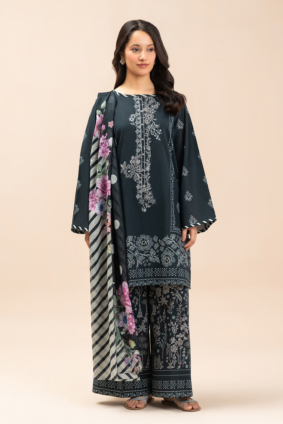 3 PIECE EMBROIDERED LAWN SUIT-NOIR VINE (UNSTITCHED)