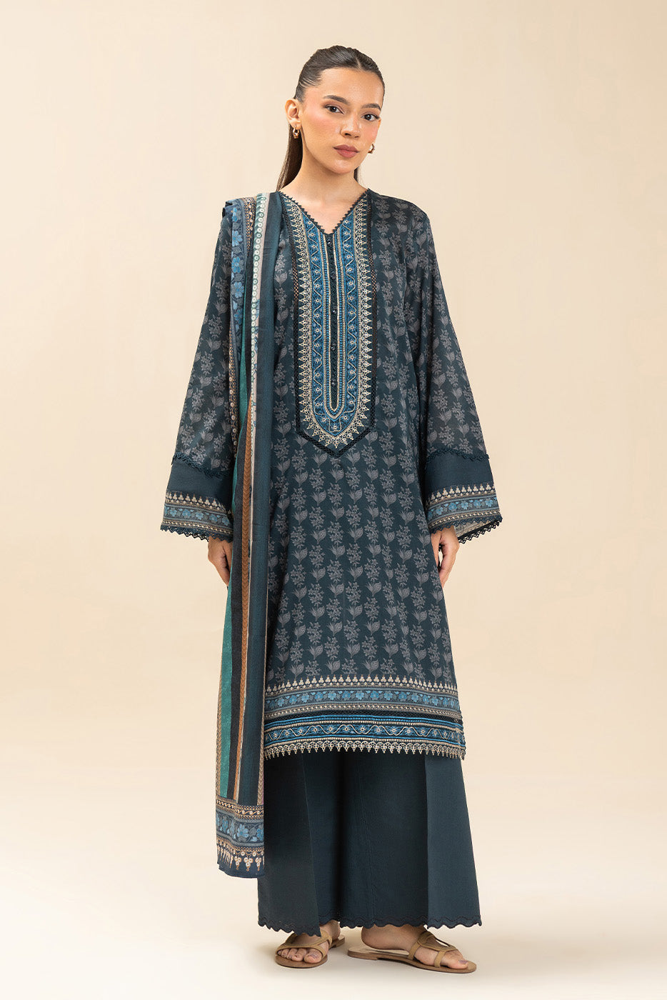3 PIECE EMBROIDERED LAWN SUIT-MIDNIGHT TRADITION (UNSTITCHED)