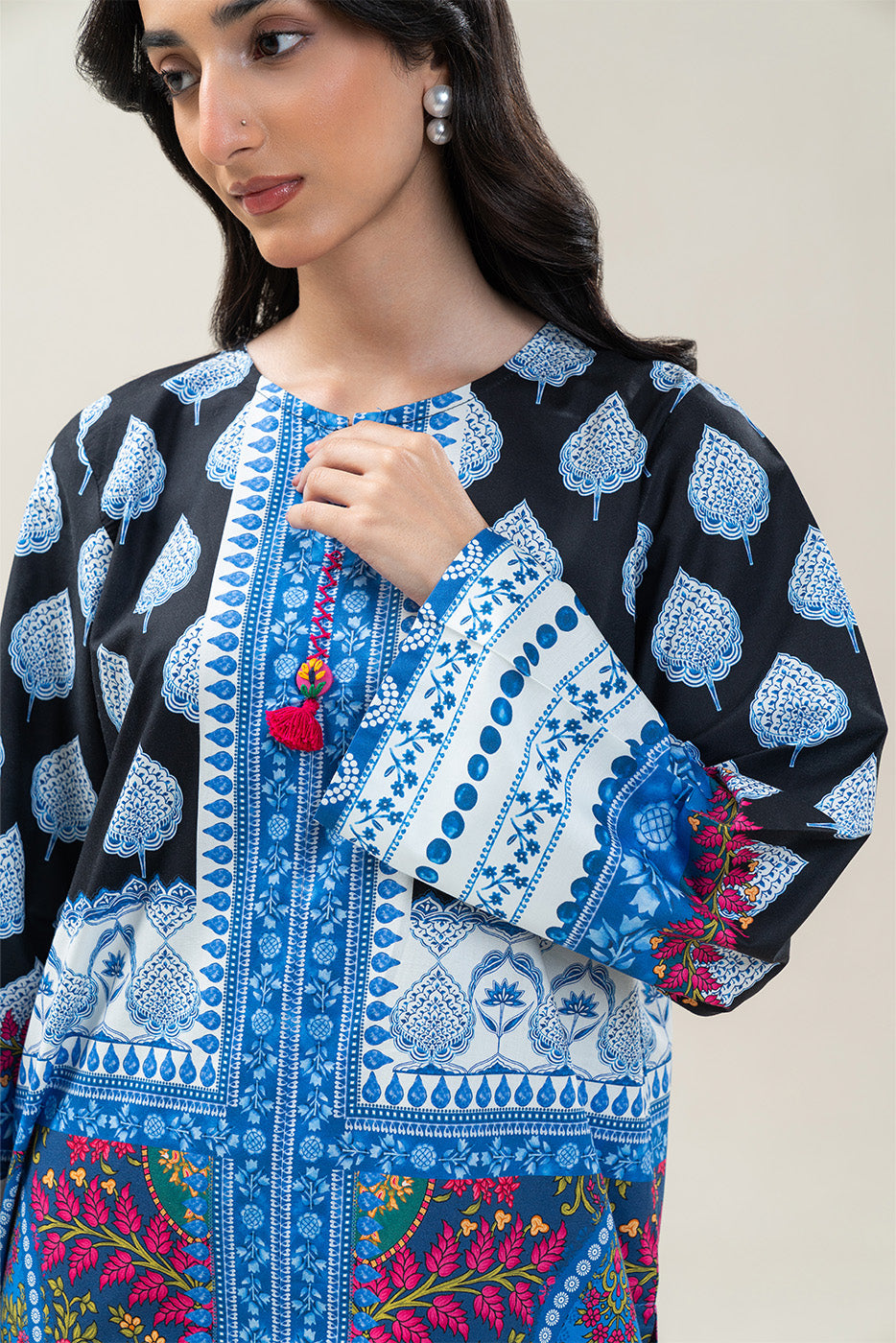 2 PIECE PRINTED COTTON VISCOSE SUIT (PRET)