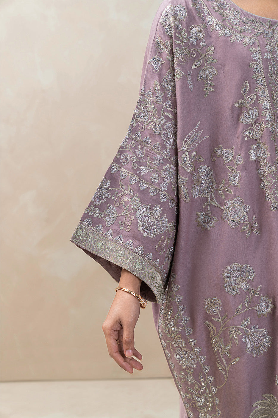 2 PIECE EMBROIDERED RAW SILK SUIT (LUXURY-PRET)