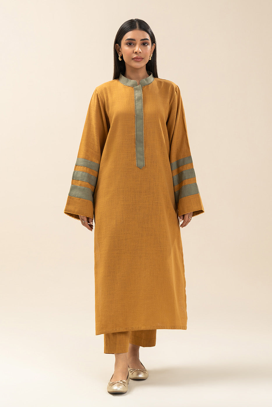 2 PIECE EMBROIDERED TWILL SUIT (PRET)