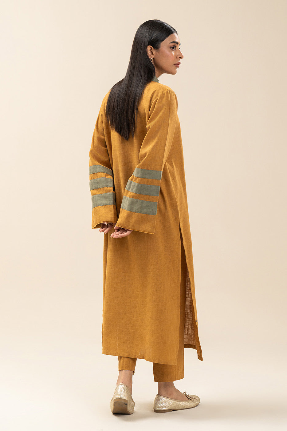 2 PIECE EMBROIDERED TWILL SUIT (PRET)