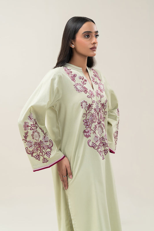 2 PIECE EMBROIDERED CAMBRIC SUIT (PRET)