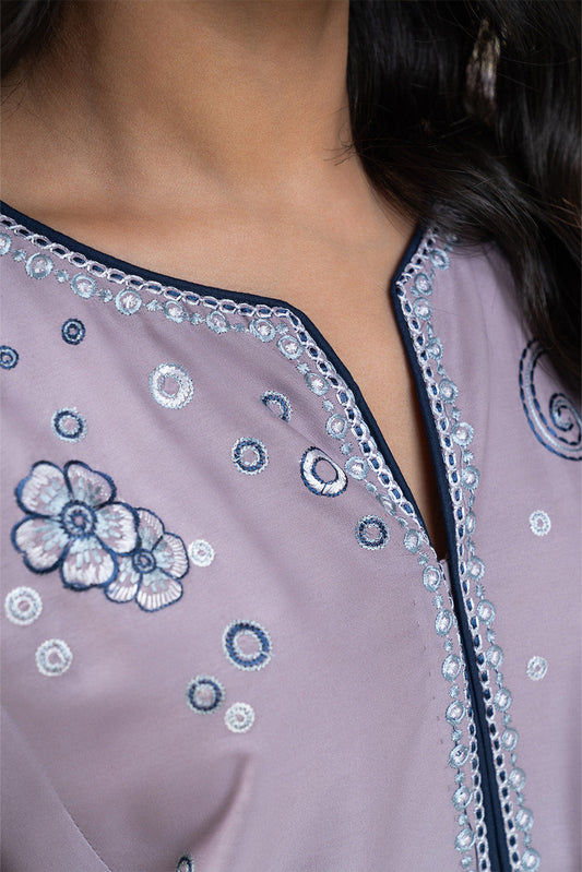 2 PIECE EMBROIDERED CAMBRIC SUIT (PRET)