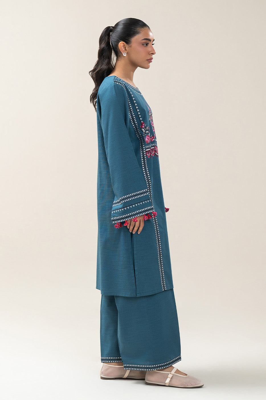 2 PIECE EMBROIDERED KHADDAR SUIT (PRET)