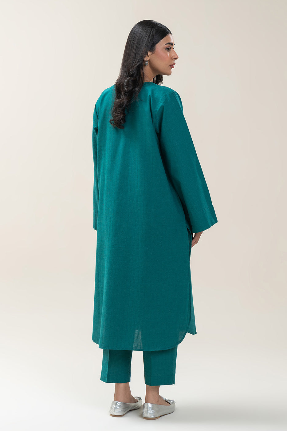 2 PIECE EMBROIDERED KHADDAR SUIT (PRET)