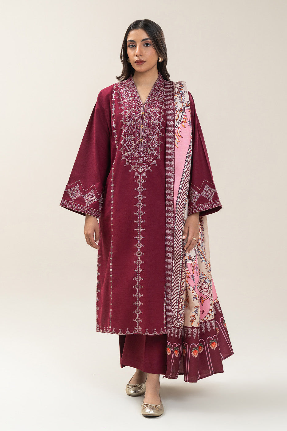3 PIECE EMBROIDERED SLUB KHADDAR SUIT (PRET)