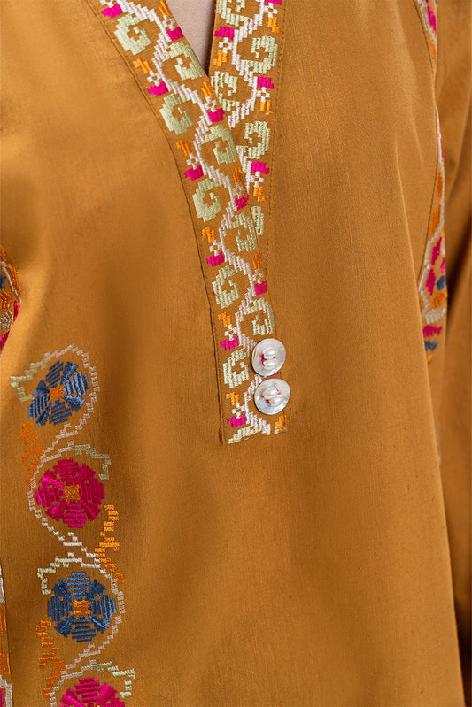 3 PIECE EMBROIDERED KARANDI SUIT (PRET)