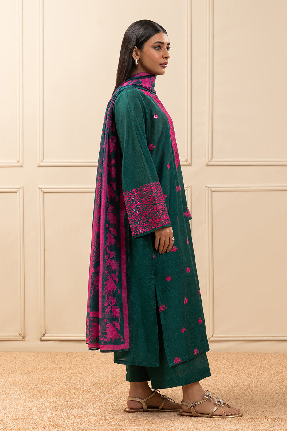 3 PIECE EMBROIDERED TWO TONE SUIT (PRET)