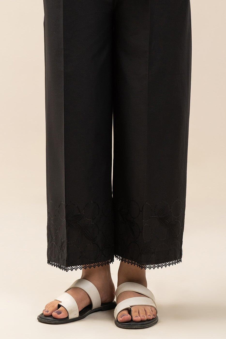 EMBROIDERED CULOTTES