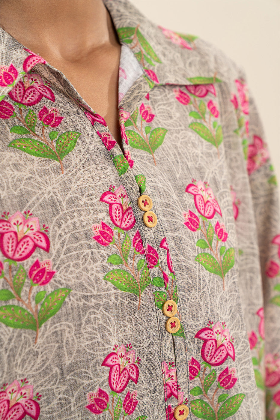 2 PIECE PRINTED KHADDAR SUIT (PRET)