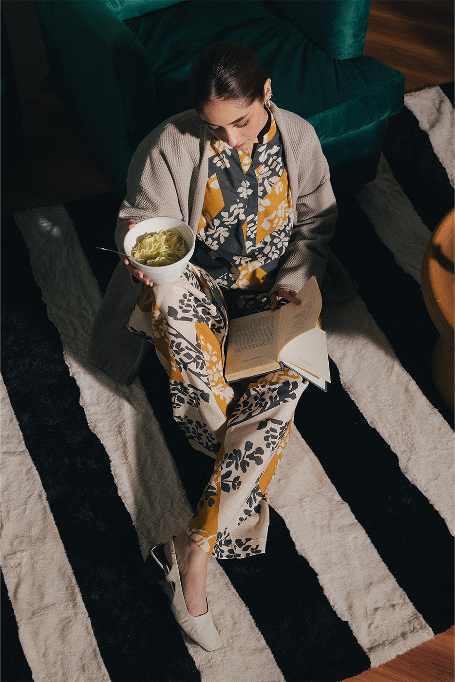 2 PIECE PRINTED KHADDAR SUIT (PRET)