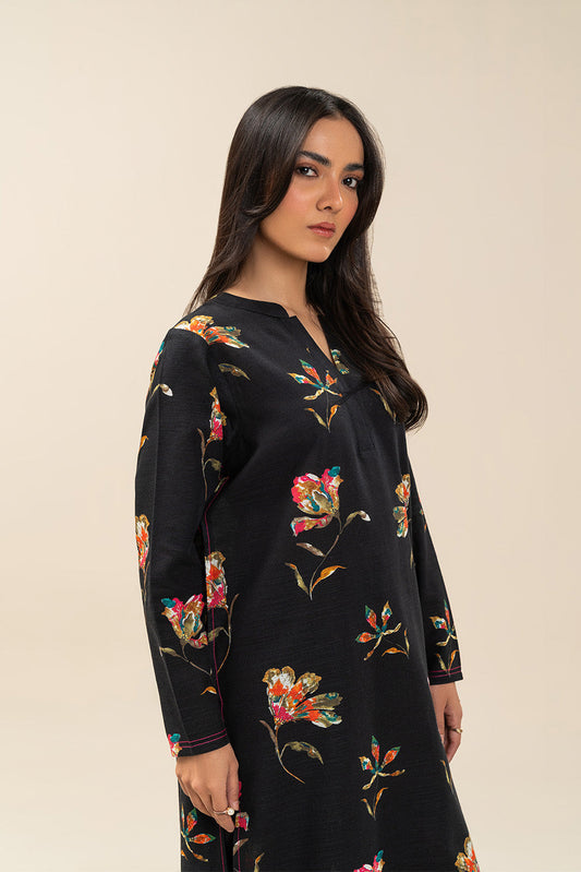 2 PIECE PRINTED KHADDAR SUIT (PRET)