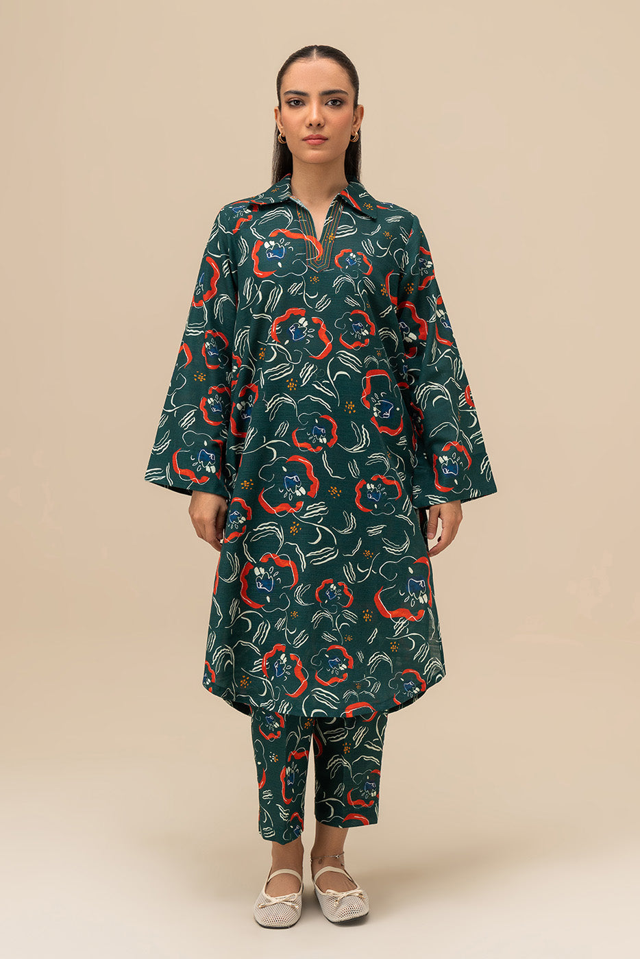 2 PIECE PRINTED KHADDAR SUIT (PRET)