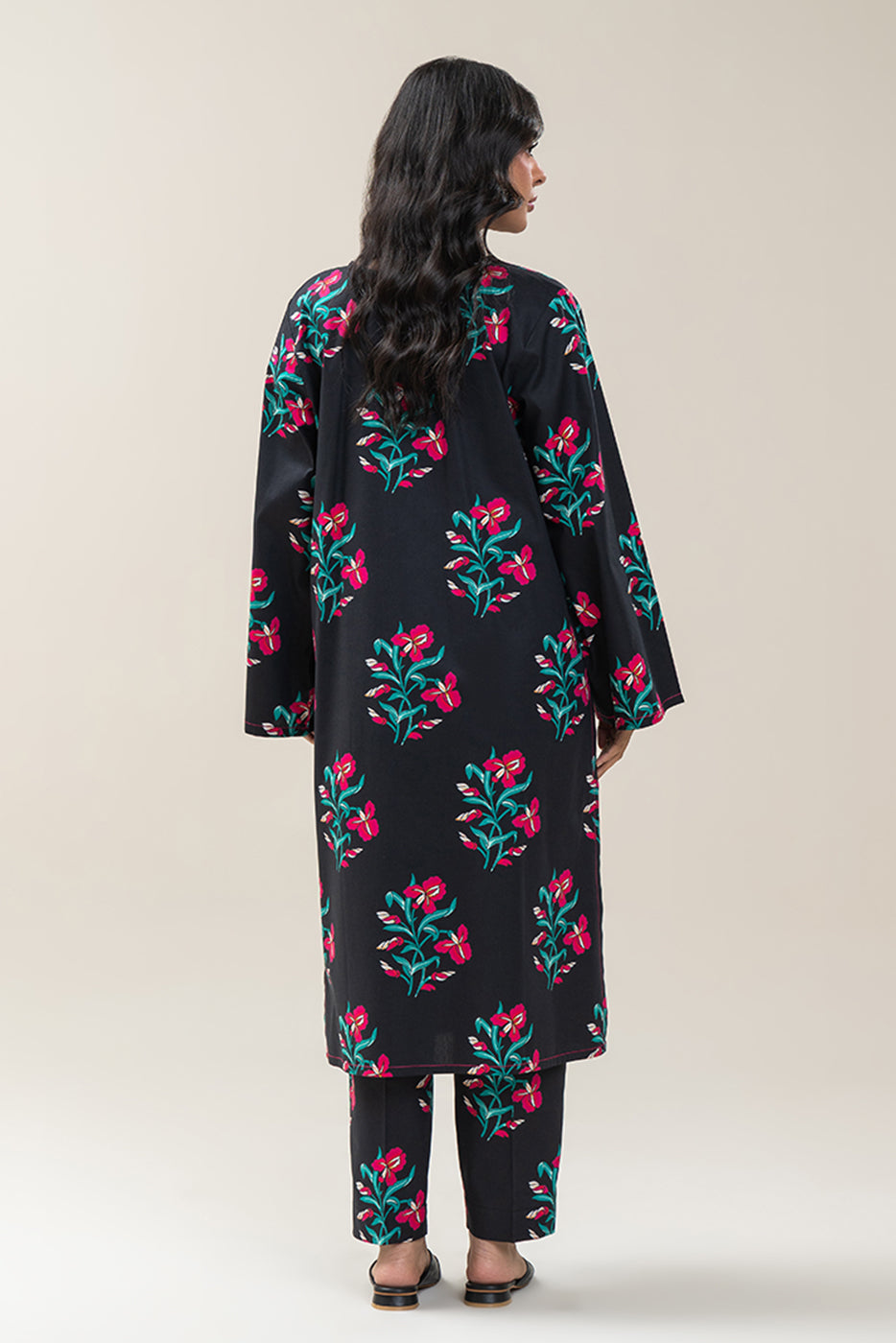 2 PIECE PRINTED COTTON VISCOSE SUIT (PRET)