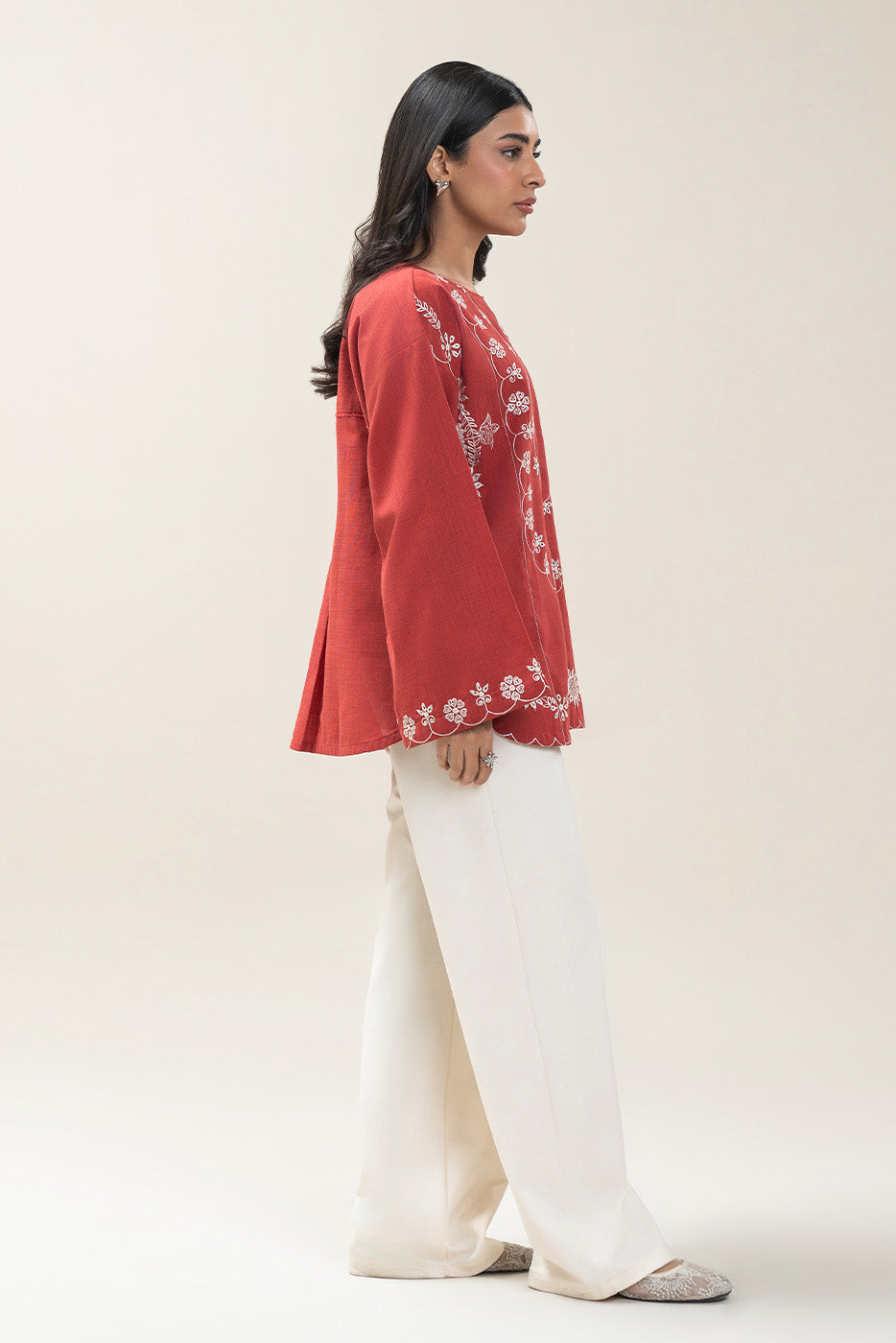 EMBROIDERED TWO WAY SLUB TOP (PRET)